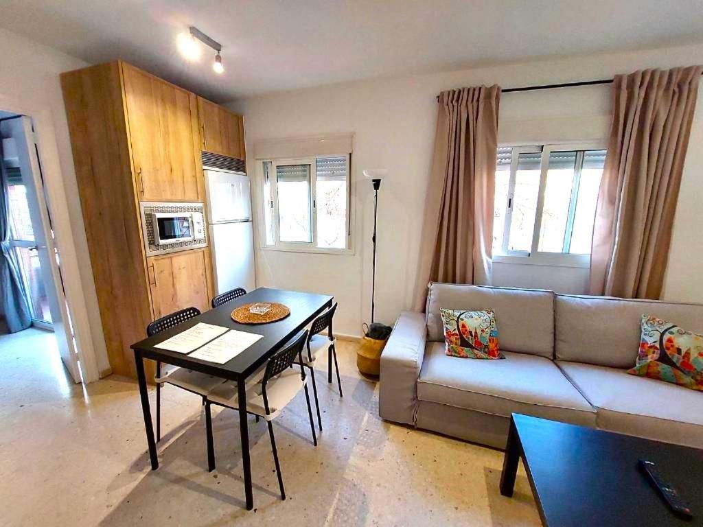 Fray Isidoro Apartment Sevilla Exteriör bild